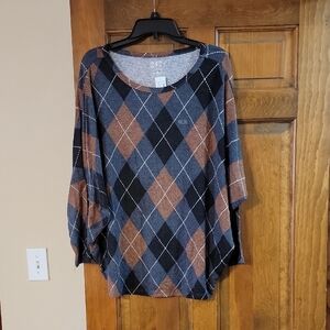 Maurices top
